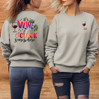 female model weating heather dust color wine sweatshirt