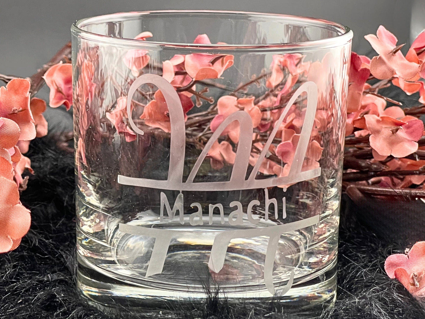 Personalized Whiskey Glasses - Perfect for Groomsmen, Birthday, Anniversary Gifts, Etched Rock Glasses for Whiskey Lovers Hand Held Glass